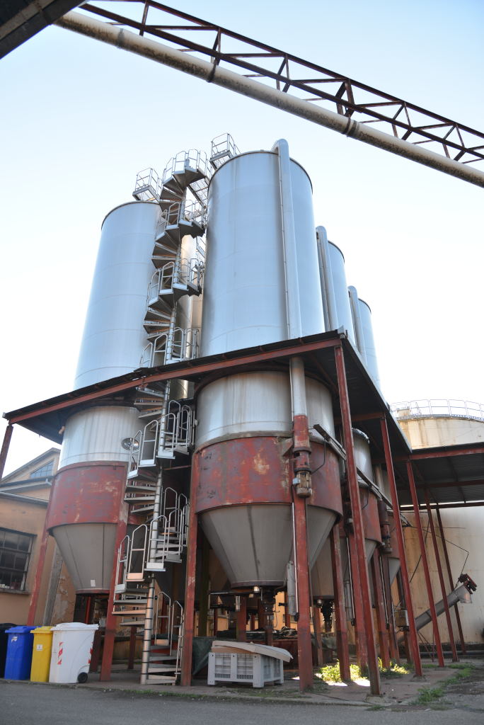 Stainless steel tank, capacity hl 1200