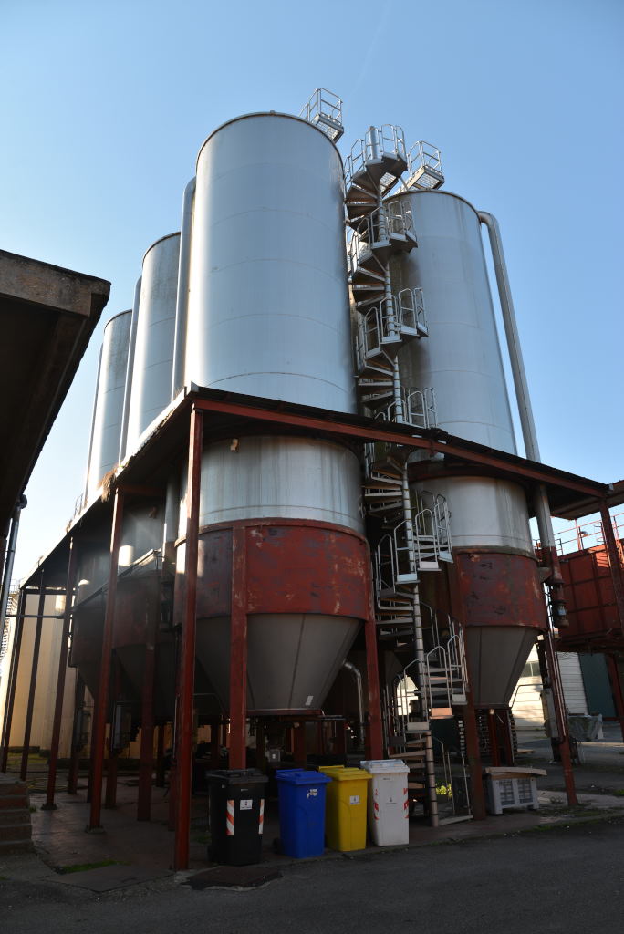 Stainless steel tank, capacity hl 1200