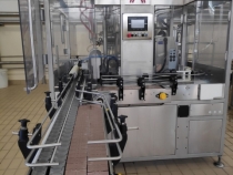 Isobaric bottling machine